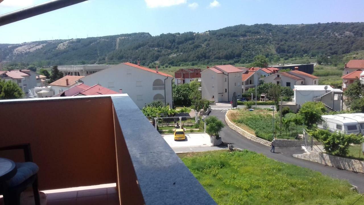 Apartments Rajka Lopar Bagian luar foto
